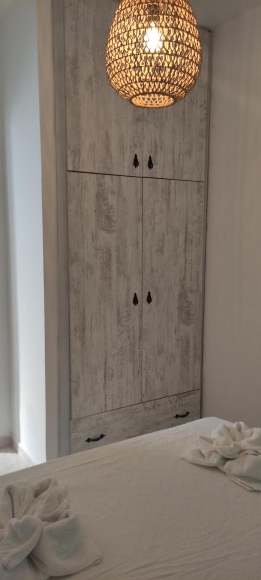 Nikos Studios Livadia  Chambre photo
