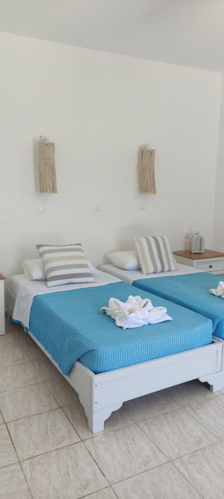 Nikos Studios Livadia  Chambre photo